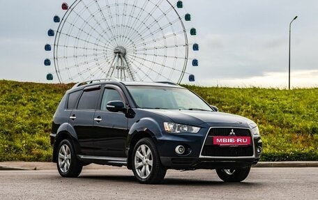 Mitsubishi Outlander III рестайлинг 3, 2010 год, 1 150 000 рублей, 5 фотография