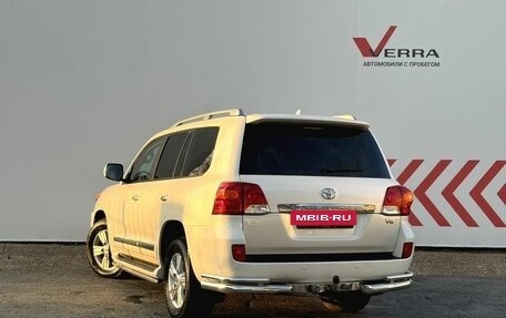 Toyota Land Cruiser 200, 2015 год, 4 060 000 рублей, 3 фотография