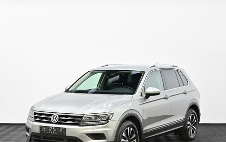 Volkswagen Tiguan II, 2019 год, 1 865 000 рублей, 3 фотография