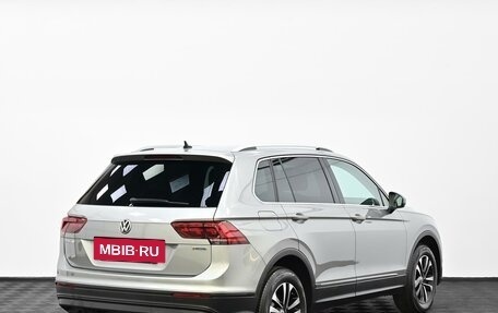 Volkswagen Tiguan II, 2019 год, 1 865 000 рублей, 4 фотография
