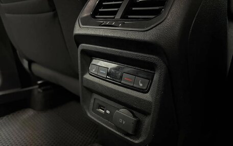 Volkswagen Tiguan II, 2017 год, 2 250 000 рублей, 15 фотография