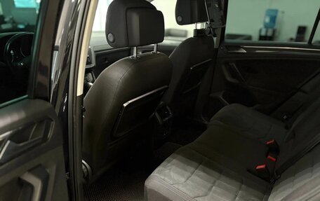 Volkswagen Tiguan II, 2017 год, 2 250 000 рублей, 13 фотография