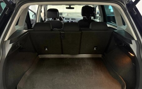 Volkswagen Tiguan II, 2017 год, 2 250 000 рублей, 21 фотография