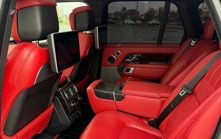 Land Rover Range Rover IV рестайлинг, 2020 год, 8 800 000 рублей, 17 фотография