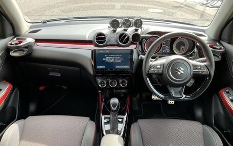 Suzuki Swift V, 2023 год, 1 212 000 рублей, 13 фотография