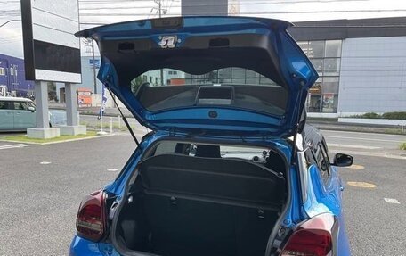 Suzuki Swift V, 2023 год, 1 212 000 рублей, 10 фотография