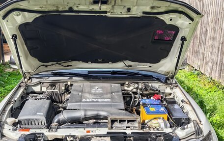 Mitsubishi Pajero IV, 2019 год, 3 300 000 рублей, 2 фотография