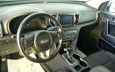 KIA Sportage IV рестайлинг, 2016 год, 1 789 000 рублей, 15 фотография