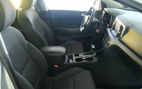 KIA Sportage IV рестайлинг, 2016 год, 1 789 000 рублей, 21 фотография