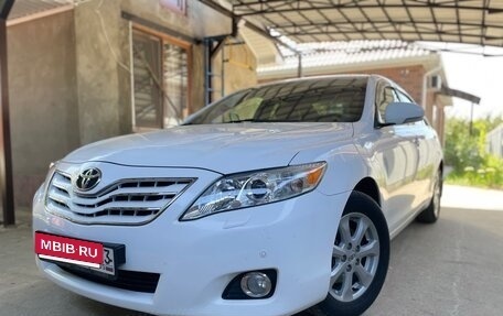 Toyota Camry, 2011 год, 1 550 000 рублей, 4 фотография