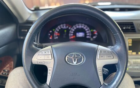 Toyota Camry, 2011 год, 1 550 000 рублей, 17 фотография