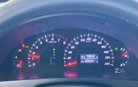 Toyota Camry, 2011 год, 1 550 000 рублей, 18 фотография