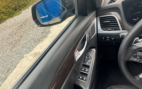 Hyundai Genesis II, 2015 год, 1 900 000 рублей, 25 фотография