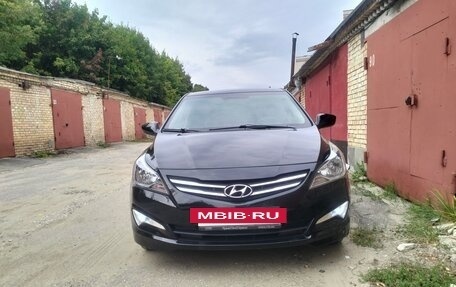 Hyundai Solaris II рестайлинг, 2014 год, 825 000 рублей, 5 фотография
