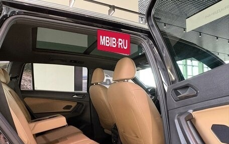 Volkswagen Tiguan II, 2023 год, 3 650 000 рублей, 18 фотография