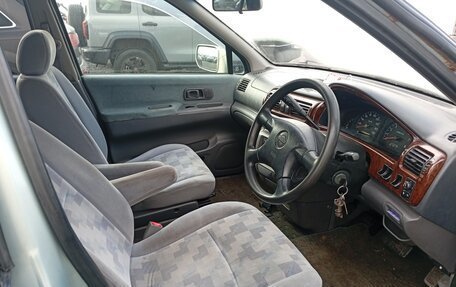 Nissan Rnessa, 2000 год, 120 000 рублей, 9 фотография