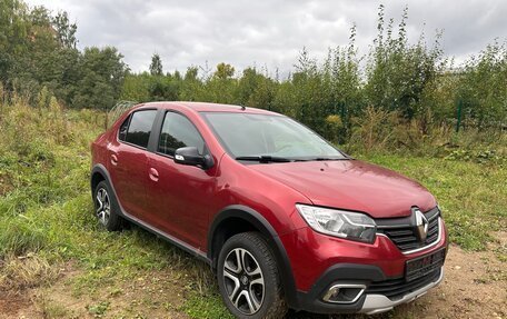 Renault Logan II, 2022 год, 1 020 000 рублей, 2 фотография