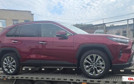 Toyota RAV4, 2025 год, 5 700 000 рублей, 10 фотография
