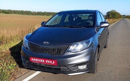 KIA Rio III рестайлинг, 2015 год, 960 000 рублей, 8 фотография