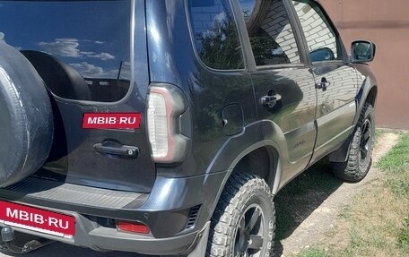 Chevrolet Niva I рестайлинг, 2013 год, 750 000 рублей, 2 фотография
