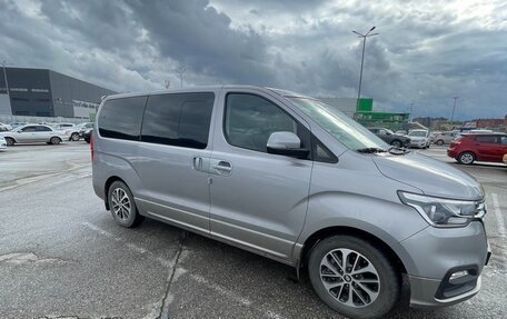 Hyundai Grand Starex Grand Starex I рестайлинг 2, 2020 год, 4 199 999 рублей, 4 фотография
