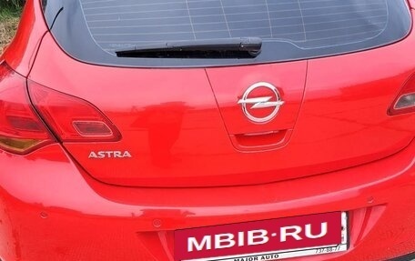 Opel Astra J, 2011 год, 660 000 рублей, 4 фотография