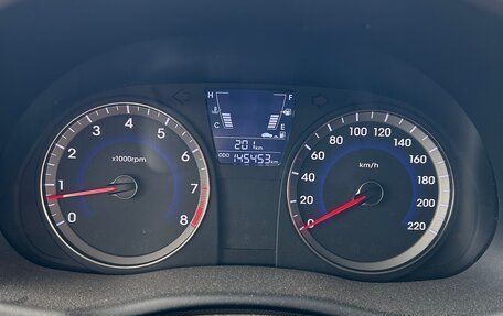 Hyundai Solaris II рестайлинг, 2012 год, 850 000 рублей, 18 фотография