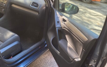Volkswagen Golf VI, 2010 год, 650 000 рублей, 26 фотография
