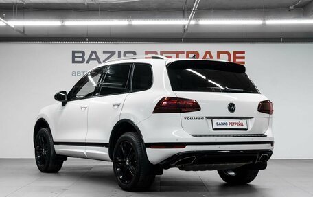 Volkswagen Touareg III, 2017 год, 3 650 000 рублей, 8 фотография