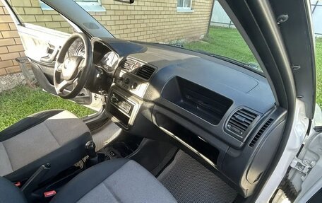 Skoda Fabia II, 2013 год, 411 000 рублей, 6 фотография