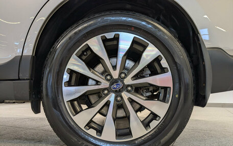 Subaru Outback IV рестайлинг, 2017 год, 3 390 000 рублей, 12 фотография