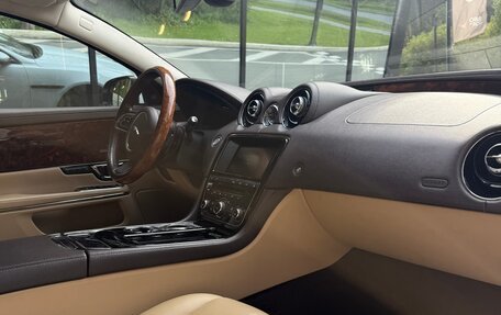 Jaguar XJ IV (X351), 2013 год, 1 430 000 рублей, 5 фотография