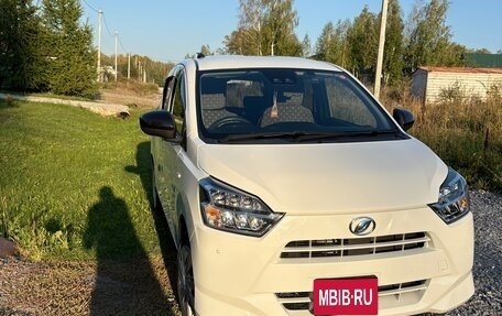 Daihatsu Mira e:S II, 2020 год, 700 000 рублей, 1 фотография