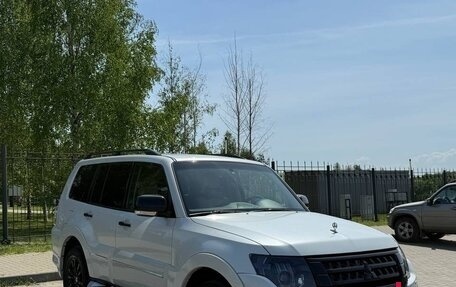 Mitsubishi Pajero IV, 2020 год, 3 600 000 рублей, 2 фотография