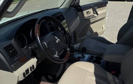 Mitsubishi Pajero IV, 2020 год, 3 600 000 рублей, 10 фотография