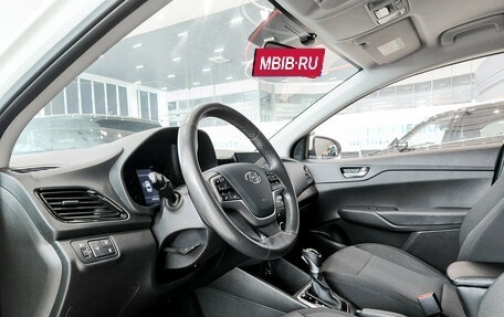 Hyundai Solaris II рестайлинг, 2021 год, 1 140 000 рублей, 20 фотография