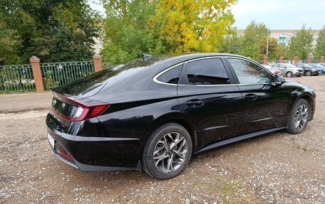 Hyundai Sonata VIII, 2022 год, 2 070 000 рублей, 9 фотография