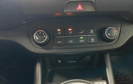 KIA Sportage III, 2012 год, 930 000 рублей, 14 фотография