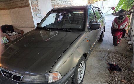 Daewoo Nexia I рестайлинг, 2003 год, 165 000 рублей, 2 фотография