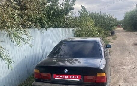 BMW 5 серия, 1990 год, 250 000 рублей, 3 фотография
