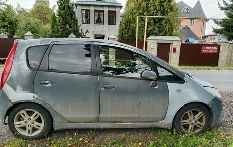 Mitsubishi Colt VI рестайлинг, 2003 год, 49 000 рублей, 5 фотография