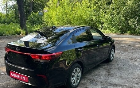 KIA Rio IV, 2019 год, 1 070 000 рублей, 3 фотография