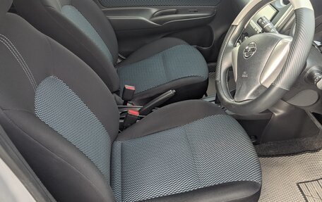 Nissan Note II рестайлинг, 2015 год, 950 000 рублей, 17 фотография