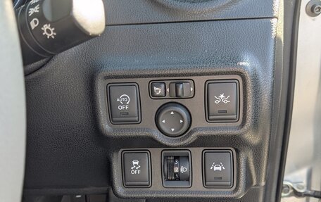 Nissan Note II рестайлинг, 2015 год, 950 000 рублей, 20 фотография