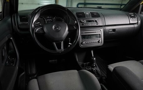 Skoda Fabia II, 2014 год, 849 000 рублей, 6 фотография