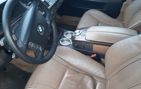 BMW 7 серия, 2004 год, 530 000 рублей, 9 фотография