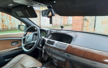 BMW 7 серия, 2004 год, 530 000 рублей, 10 фотография