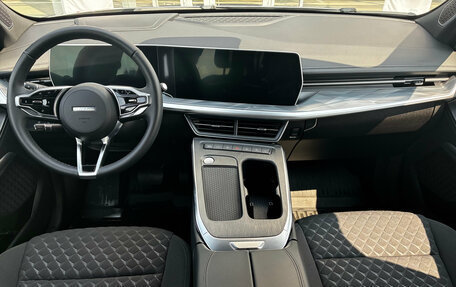 Haval F7, 2024 год, 2 320 000 рублей, 10 фотография
