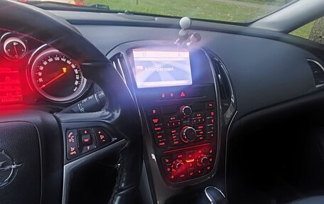 Opel Astra J, 2013 год, 750 000 рублей, 5 фотография