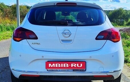 Opel Astra J, 2013 год, 750 000 рублей, 3 фотография